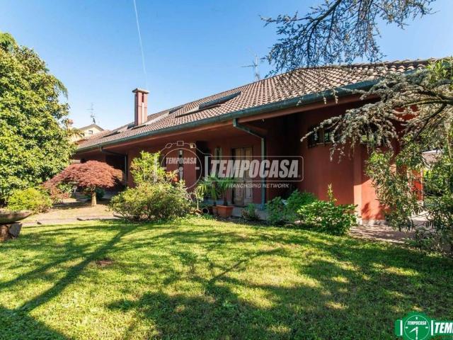Villa di 600 mq in vendita Via GRAMSCI, Arese, Milano, Lombardia