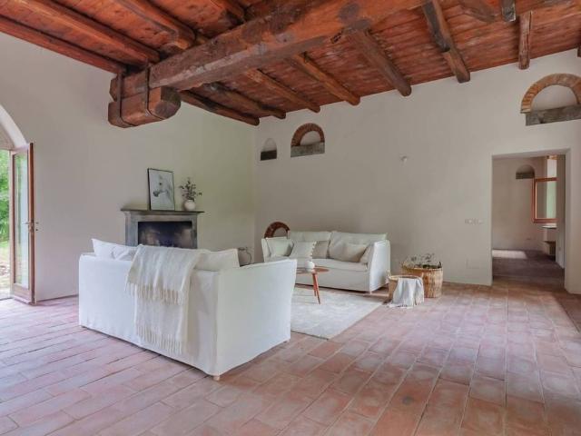 Villa di 600 mq in vendita Via del Lazzaretto, 1, Anzano del Parco, Lombardia