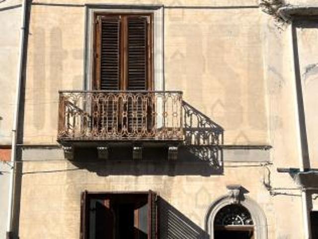VILLA di 6 vani e di 155 mq BARCELLONA POZZO DI GOTTO rif. 2vs18111