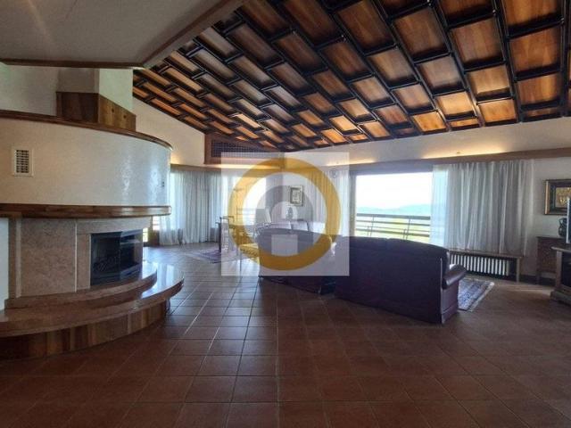 Villa di 700 mq in vendita Pederobba, Italia