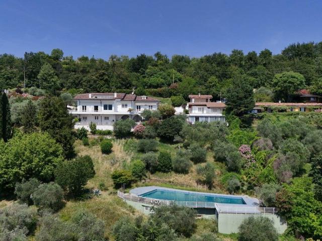 Villa di 740 mq in vendita Manerba del Garda, Lombardia