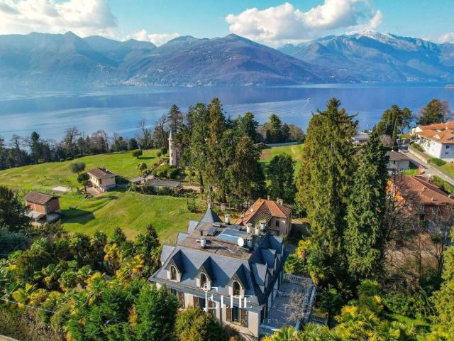 Villa di 800 mq in vendita Via Lugano, 21a, Luino, Lombardia