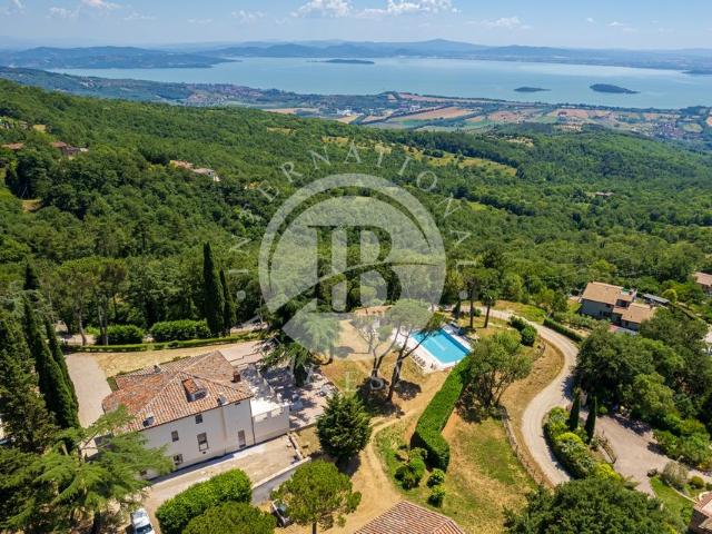 Villa di 910 mq in vendita Passignano sul Trasimeno, Umbria