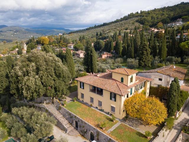 Villa di 950 mq in vendita Bagno a Ripoli, Italia
