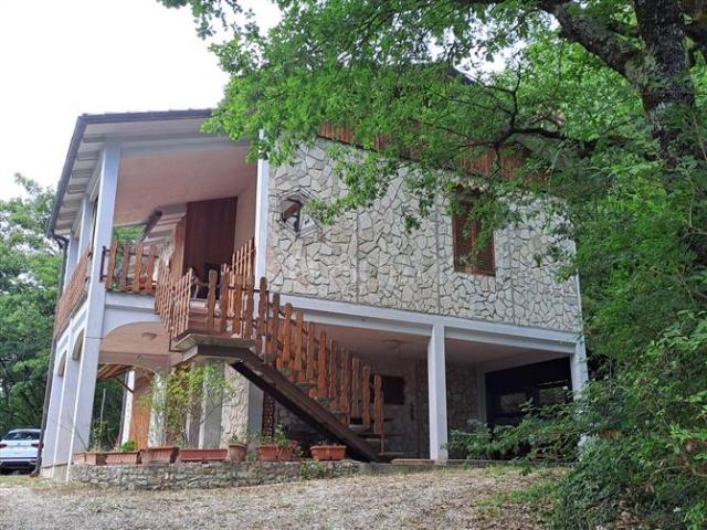 Villa di 110 mq a Labro