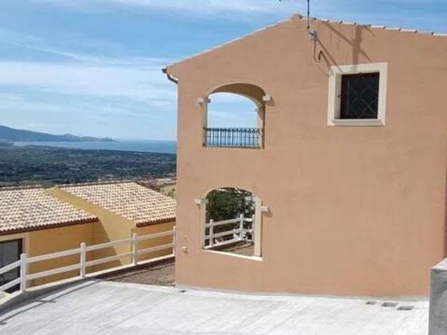 Esclusiva villa in vendita Via Edmondo De Amicis No Number, Badesi, Sardegna