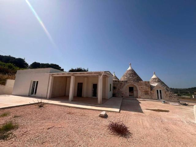 Villa di 130 mq in vendita Cavallerizza, Ostuni, Puglia