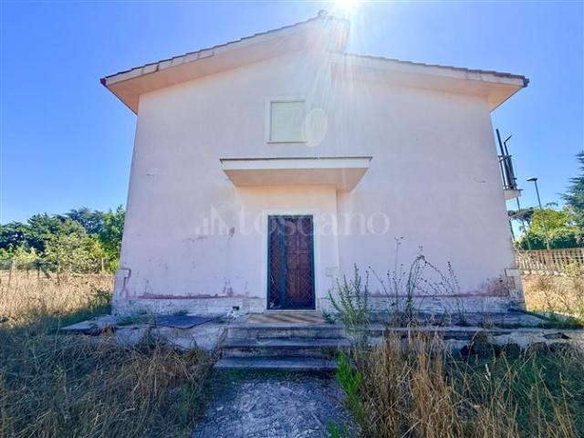Villa di 140 mq a Loricina, Seccia, Tre Cancelli Nettuno