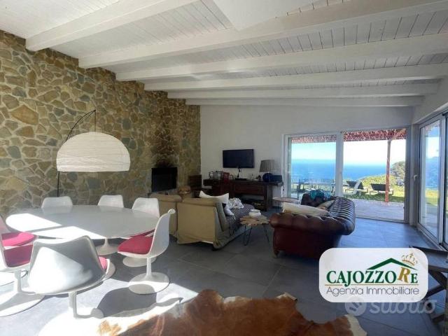 Villa di 150 m² con 5 locali a Cefalù