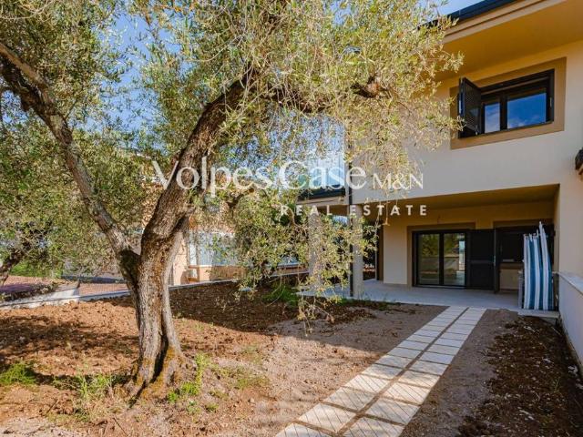 Villa di 152 mq in vendita Via Val d'Orcia, Roma, Lazio