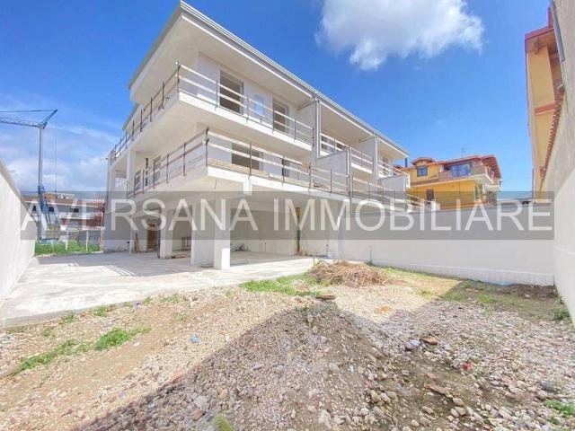 Villa di 170 mq in vendita Via Carlo Pezone, Parete, Campania