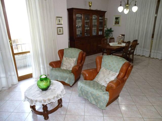 Villa di 185 mq in vendita Montale, Italia