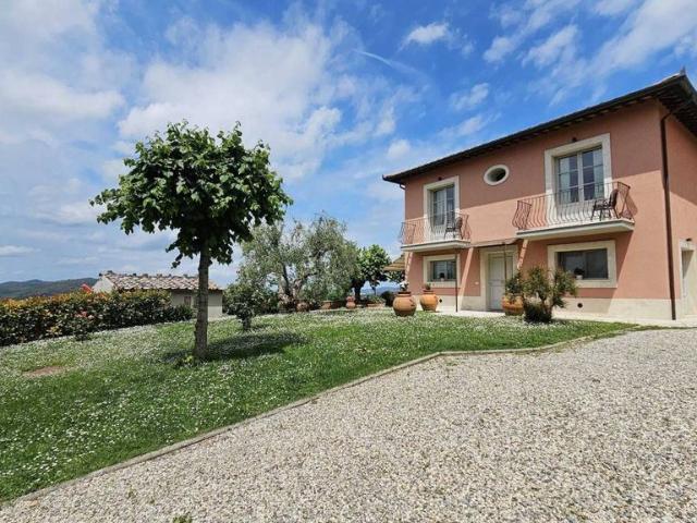 Villa di 200 mq in vendita Viale della Rimembranza, Casole d'Elsa, Siena, Toscana
