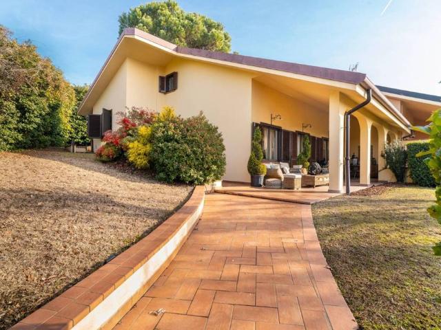 Villa di 230 mq in vendita Via Grosso, 24, Chieri, Provincia di Torino, Piemonte