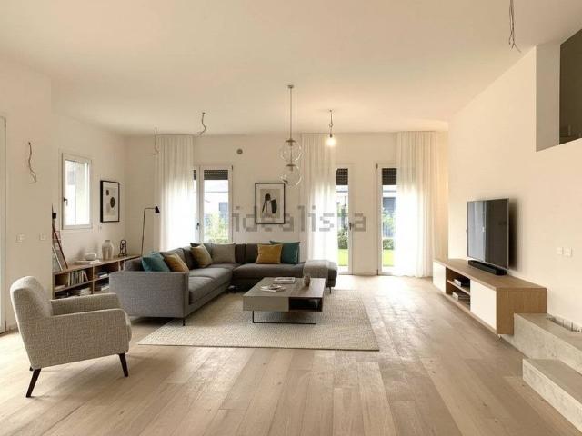 Villa di 230 mq in vendita Via La Fratellanza, Verona, Veneto