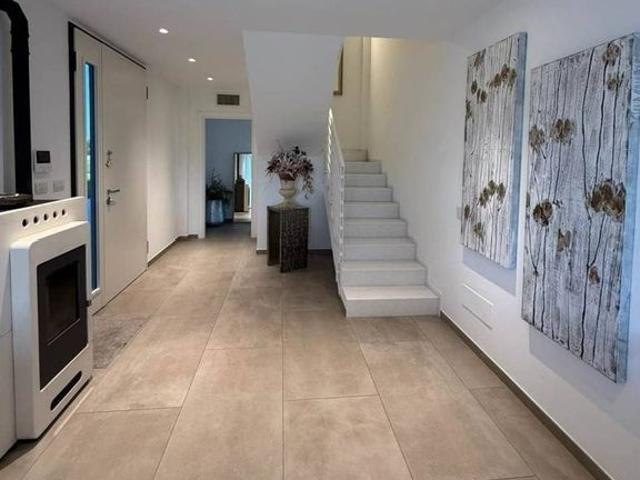 Villa di 260 mq in vendita Parma, Italia