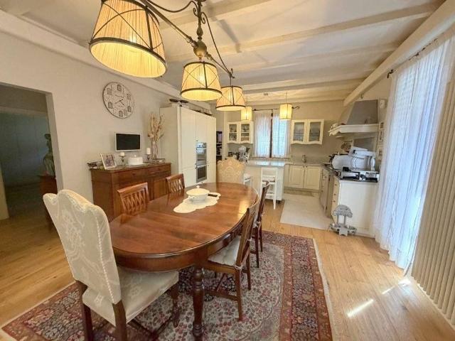 Villa di 268 mq in vendita Via Ardengo Soffici, Poggio a Caiano, Toscana