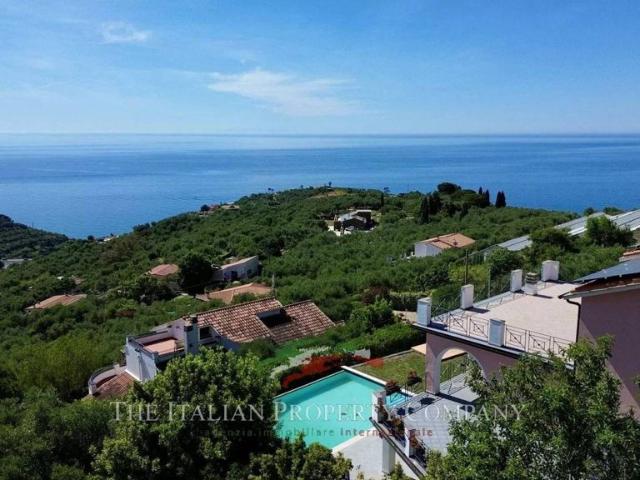 Villa di 278 mq in vendita Strada Comunale Poggi, 9, Imperia, Liguria