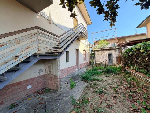 Villa di 296 mq in vendita Via Francesco Caracciolo, Campi Bisenzio, Firenze, Toscana