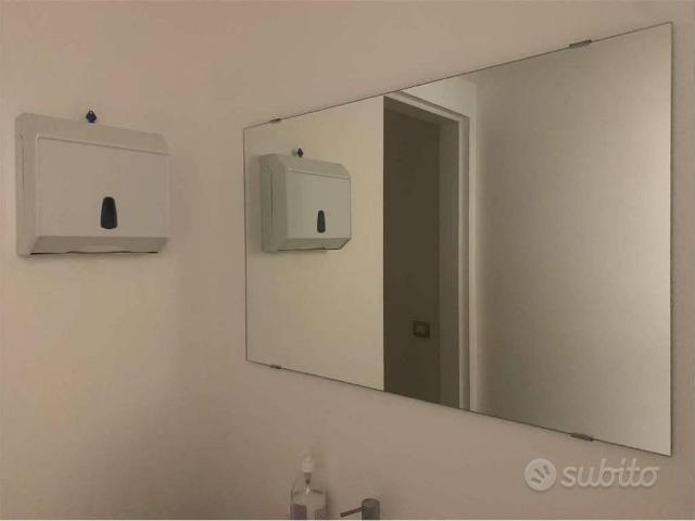 Villa di 299 m² con più di 5 locali e box auto dop
