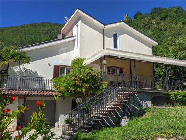 Villa di 300 mq a Greccio