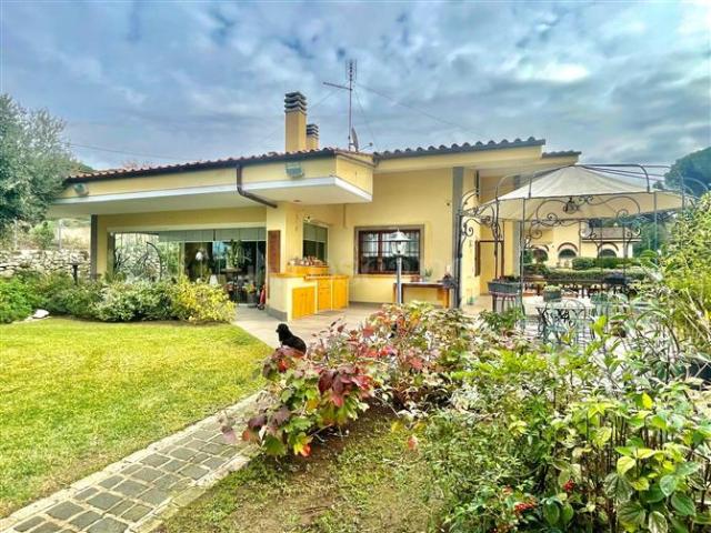 Villa di 300 mq a MARINO Marino