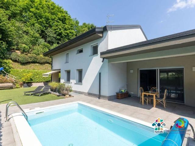 Villa di 305 mq in vendita Via Dante Alighieri, 80/B, Mariano Comense, Como, Lombardia