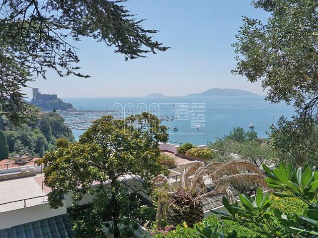 Villa di 330 mq in vendita Via San Giuseppe 21, Lerici, La Spezia, Liguria