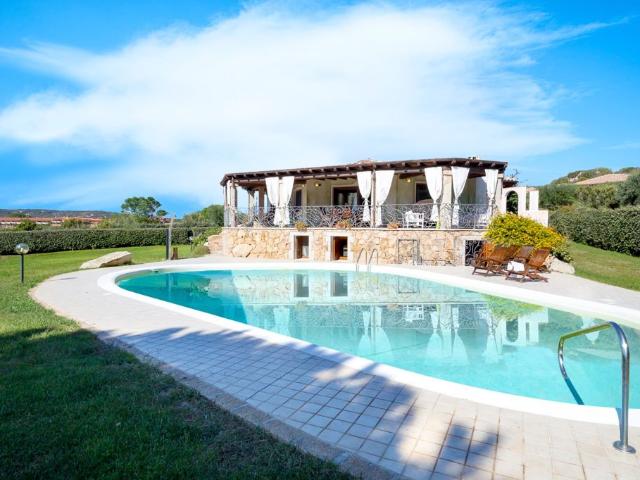 Villa di 355 mq in vendita salina bamba, Capo Coda Cavallo, Sardegna