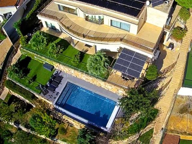 Villa di 380 mq a URBANIZZAZIONE DI SANTA MARIA DE LLOREL Tossa de Mar