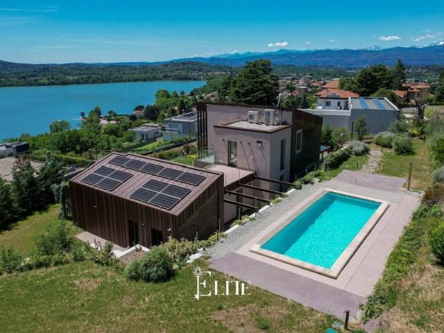 Villa di 383 mq in vendita Via al Sasso, Gavirate, Lombardia