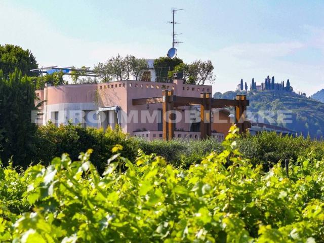 Villa di 397 mq in vendita Via Santa Croce, 101, Gussago, Brescia, Lombardia