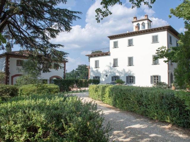 Villa di lusso a Monte San Savino 1200m² Monte San Savino