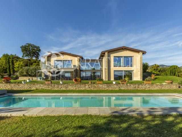 Villa di lusso con piscina nel Mugello, vicino Firenze, con. 1475m² San Piero a Sieve