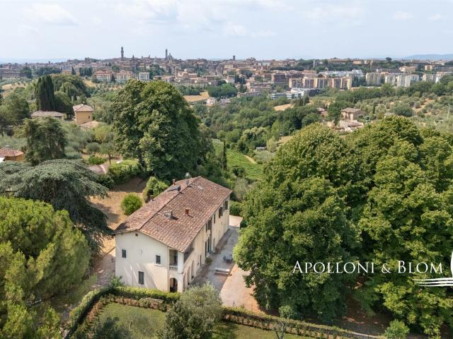 Villa di Lusso del 1500 a Siena, Toscana 571m² Siena