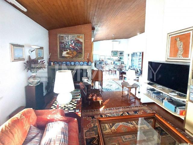Villa di Prestigio: Eleganza e vista panoramica da incanto | dreamo. Ch