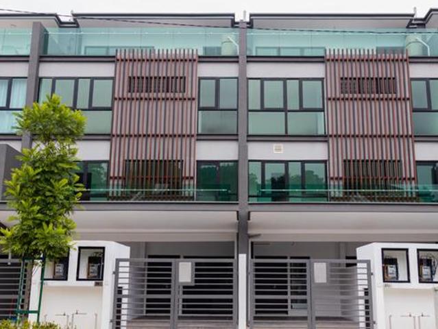 Villa Domus 35 Storey Ground Floor Townhouse Sri Gombak Batu Caves