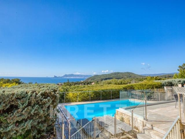 Villa Domaine Port d'Alon vue mer