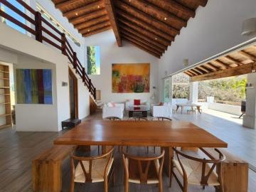 VILLA DOLCEZZA VENTA CON ENORME JARDÍN, ALBERCA, AMUEBLADA Y DECORADA DE GUSTO EXQUISITO. CONÓCELA