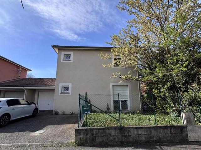VILLA DUPLEX T4 82.09 M2