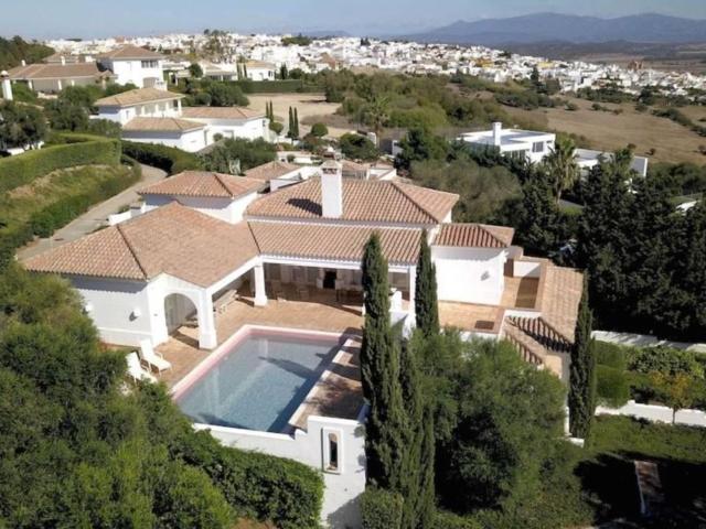 Villa elegante Diseño interior sofisticado 272m² Benalup Casas Viejas