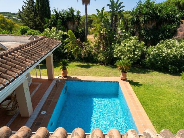 Villa, Elviria 371m² Elviria