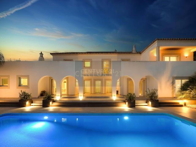Villa em Belmonte Luxo