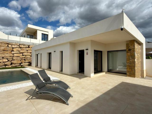 Villa en venta a estrenar en Finestrat Alicante
