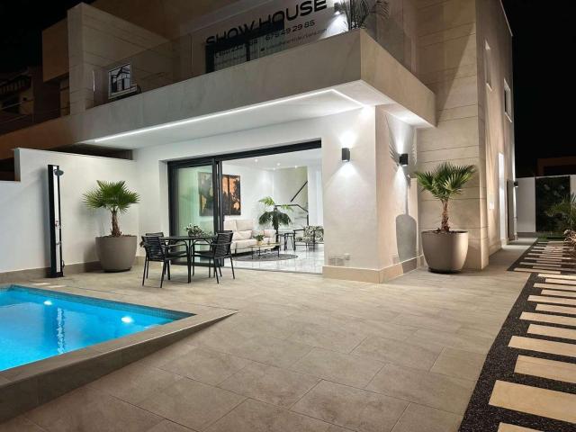 Villa en venta a estrenar en San Pedro del Pinatar Murcia