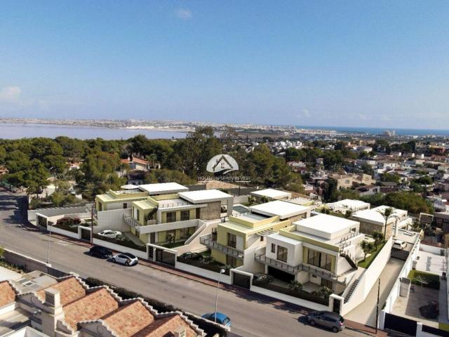Villa en venta a estrenar en Torrevieja Alicante