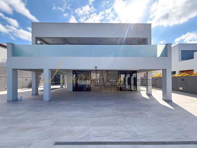 Villa en venta Costa Adeje