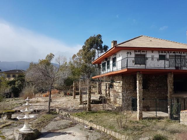 Casa en venta El Tiemblo