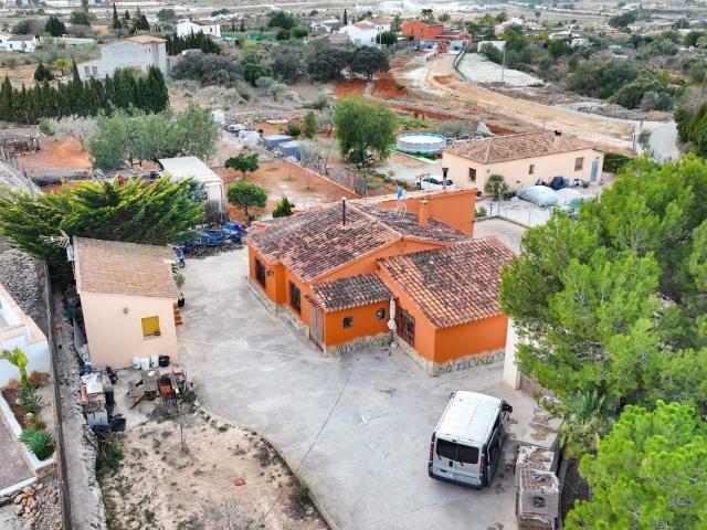 Villa en venta en Teulada Alicante