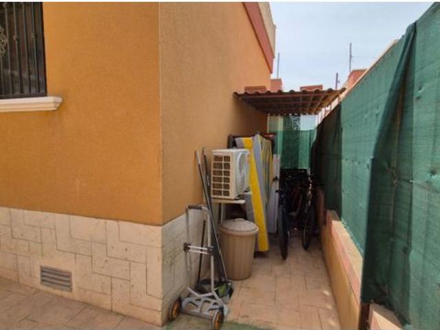 Villa en Venta en Torrevieja, Alicante